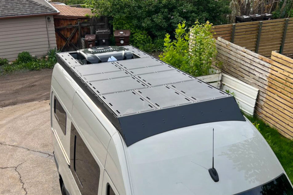 Nomadic X3 24V DC Rooftop Air Conditioner