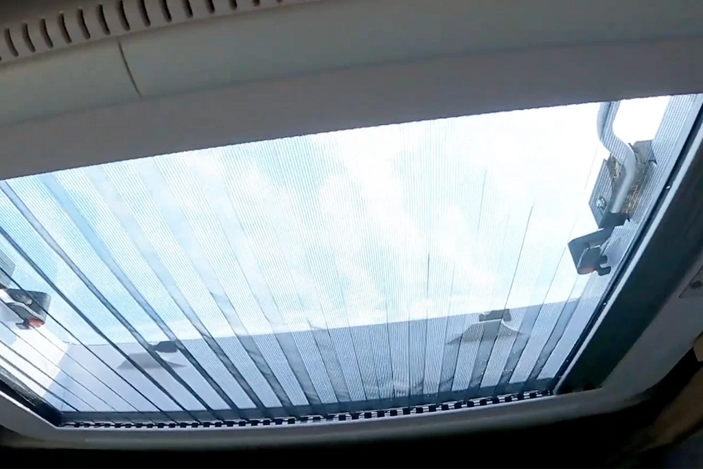 NomadicArk 700 x 500 Van and RV Skylight Roof Hatch with Blind and Bug Screen