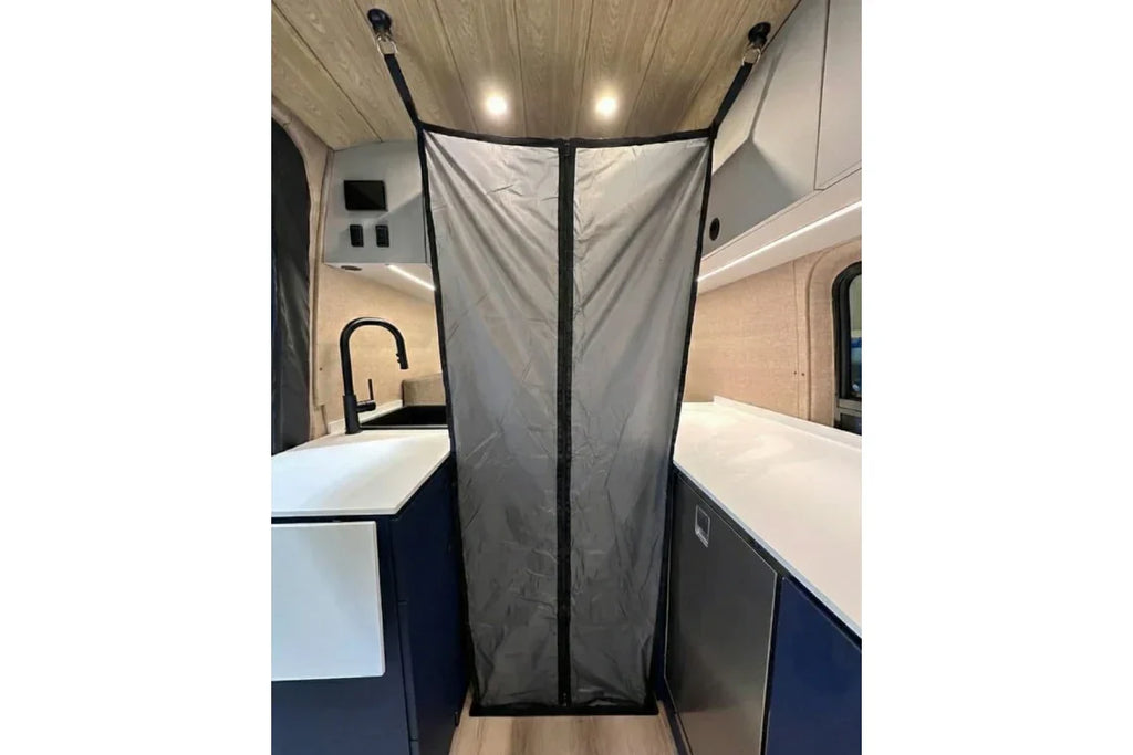 Tetravan in-floor shower pan with optional magnetic shower curtain
